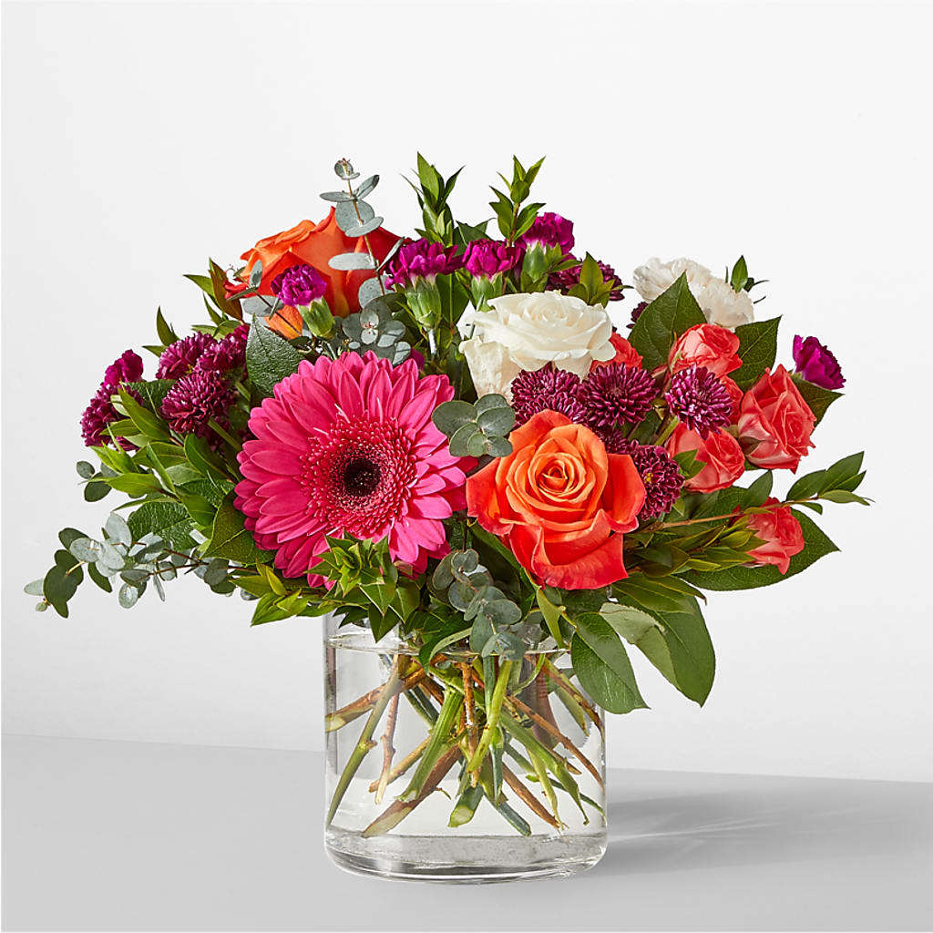 Smell the Roses Bouquet –  Hirzel Brothers Greenhouse, Toledo OH
