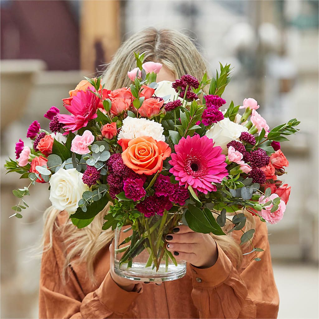 Smell the Roses Bouquet –  Hirzel Brothers Greenhouse, Toledo OH