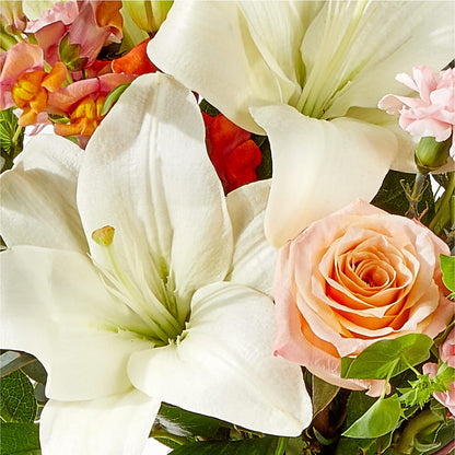 Grapefruit Splash Bouquet –  Hirzel Brothers Greenhouse, Toledo OH