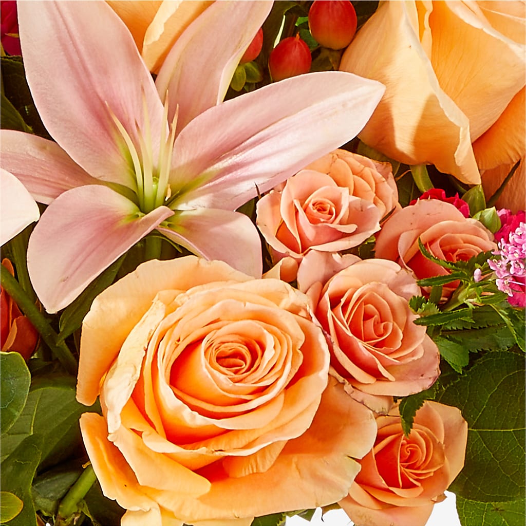 Bisous Bouquet –  Hirzel Brothers Greenhouse, Toledo OH