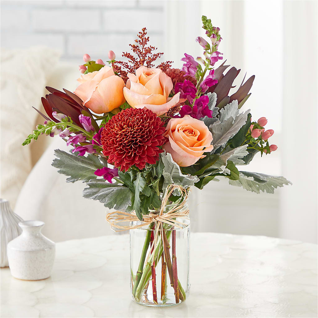 Moody Hues Bouquet –  Hirzel Brothers Greenhouse, Toledo OH