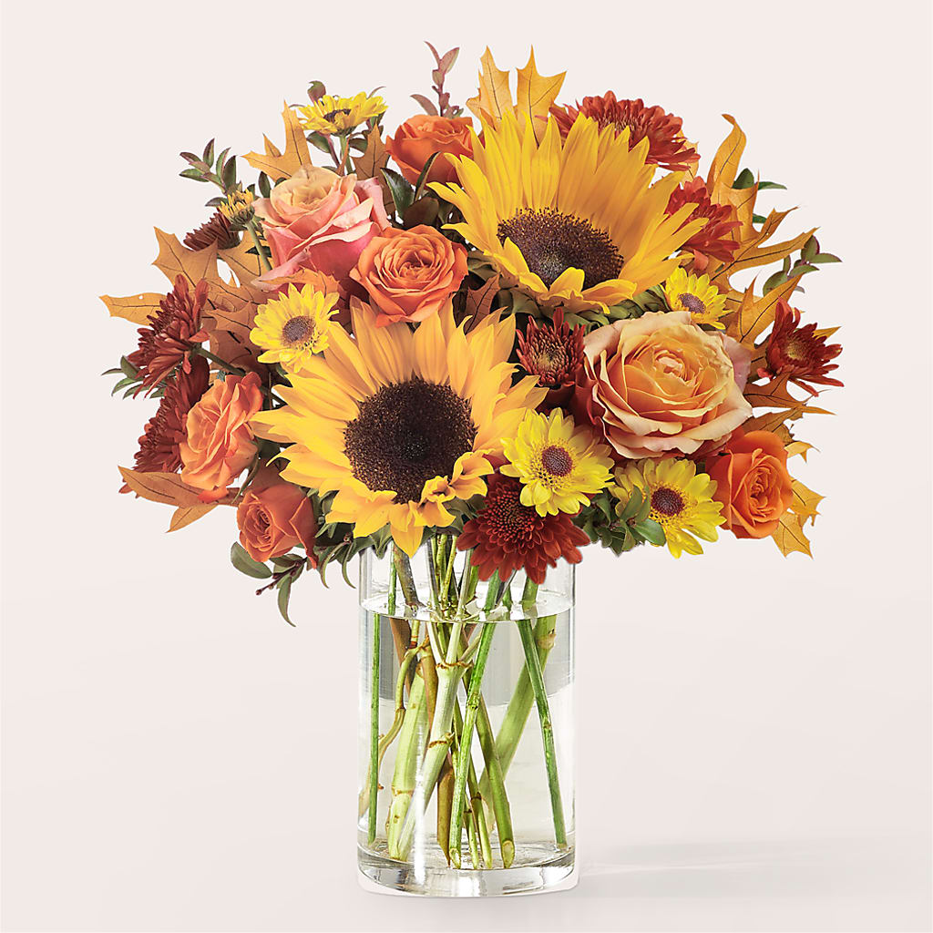 Fluttering Foliage Bouquet –  Hirzel Brothers Greenhouse, Toledo OH