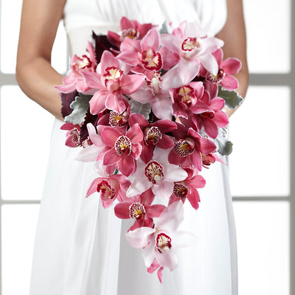 Pink Mink Bouquet –  Hirzel Brothers Greenhouse, Toledo OH