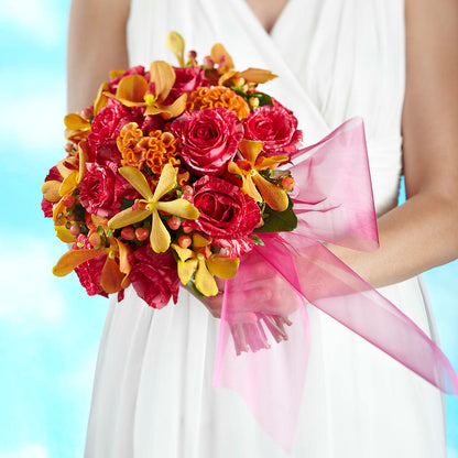 Brilliant Shades of Love Bouquet –  Hirzel Brothers Greenhouse, Toledo OH